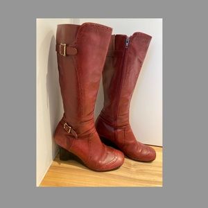 Red sexy and comfortable boots